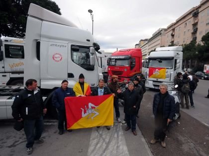 Cgil, Cisl e Uil sul blocco dell´Economia in Sicilia